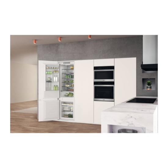 Холодильник Whirlpool WHC20T352 Холодильник Whirlpool WHC20T352
