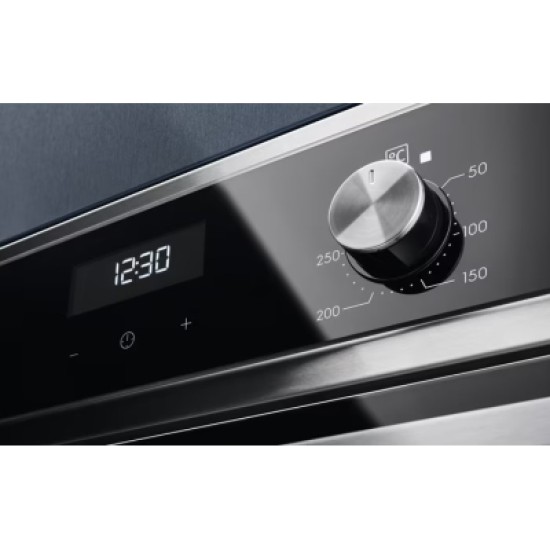 Духова шафа Electrolux EOF5C50BX Духова шафа Electrolux EOF5C50BX