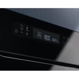 Духова шафа Electrolux EOE7P31Z