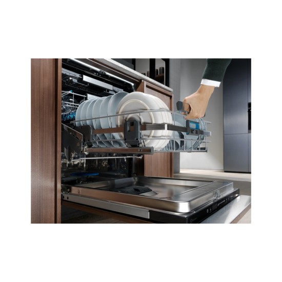 Посудомийна машина Electrolux EEC87310W Посудомийна машина Electrolux EEC87310W