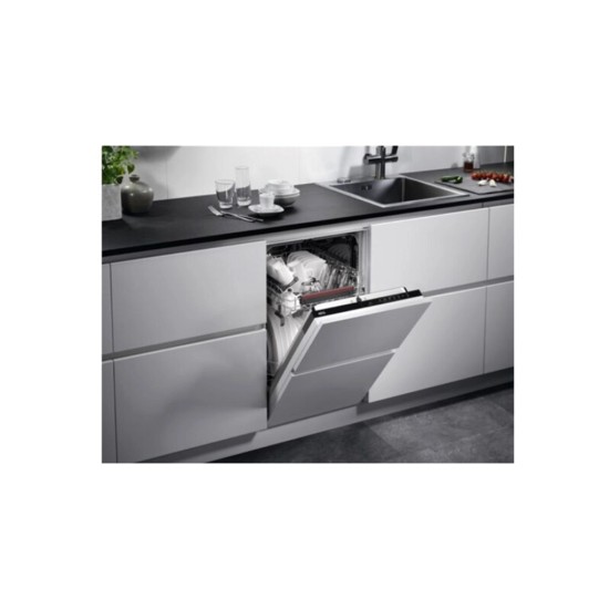 Посудомоечная машина AEG FSM31401Z Посудомоечная машина AEG FSM31401Z