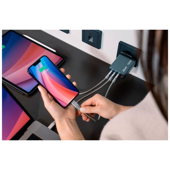 Зарядний пристрій Verbatim GaN 100 W 4 ports (2xUSB-C-100 W,USB-C 65 W /USB-A -3.0) (32202) Зарядний пристрій Verbatim GaN 100 W 4 ports (2xUSB-C-100 W,USB-C 65 W /USB-A -3.0) (32202)