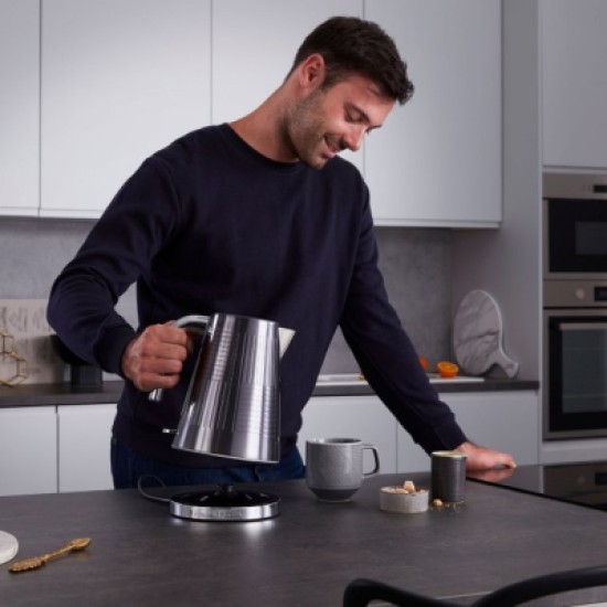 Електрочайник Russell Hobbs 25240-70 Електрочайник Russell Hobbs 25240-70